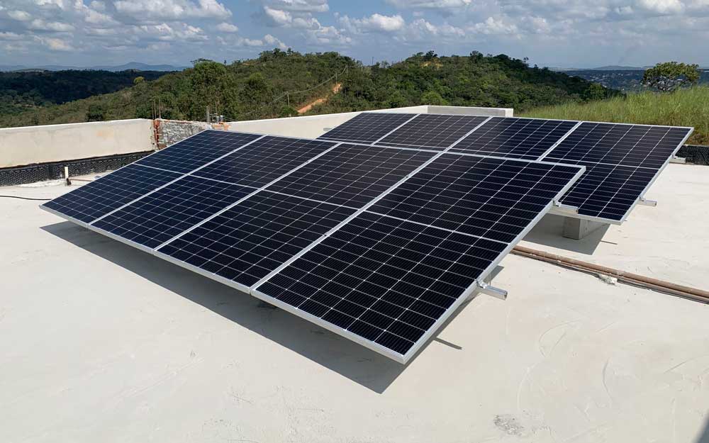 Sistema solar 4KW off grid no brasil
