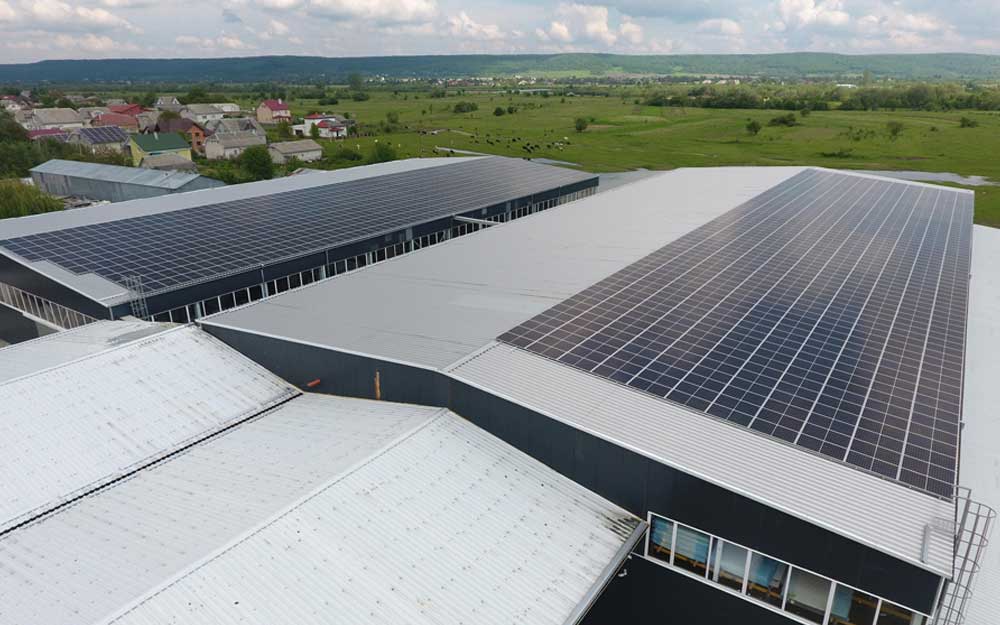 Usina solar comercial de 1 MW no Reino Unido
